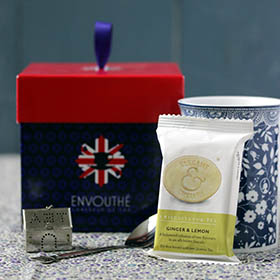 four 0 clock box the envouthe english teatime